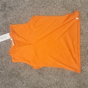 Womens golf shirt size medium